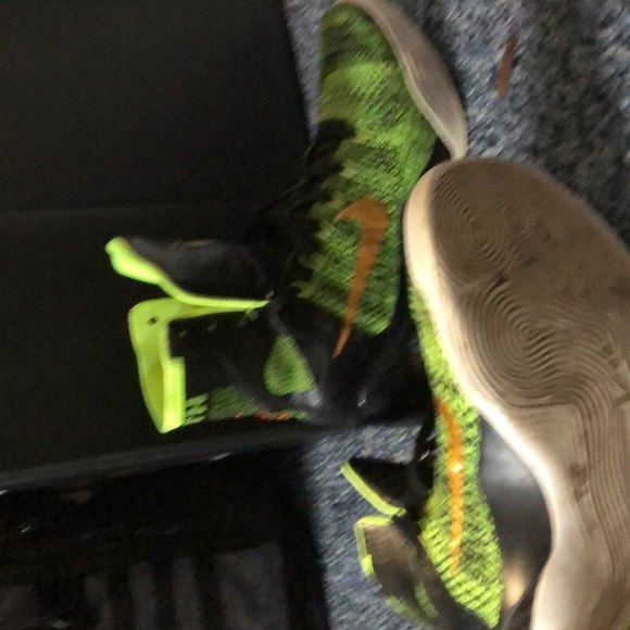 These are used Kobe 9’s - Picture 3 of 4